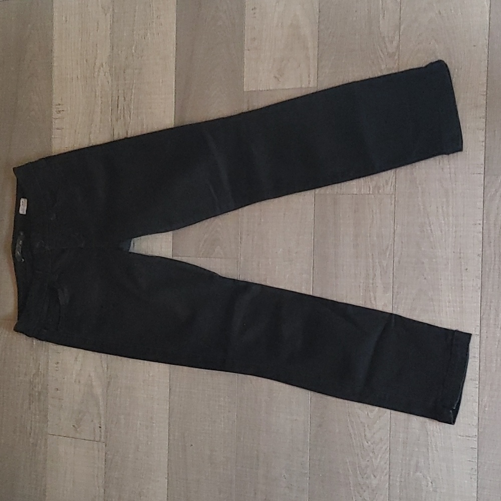Level 99 Lily Crop US 27 Black Skinny Straight Leg Crop Jean